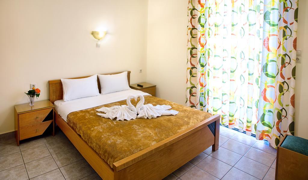 Nicolas Hotel Georgioupoli Exterior photo